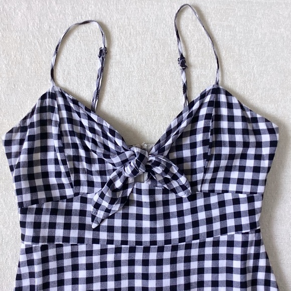 Lulu’s St. Helena Black and White Gingham Tie Front Dress Women’s Small Mini - Picture 4 of 15